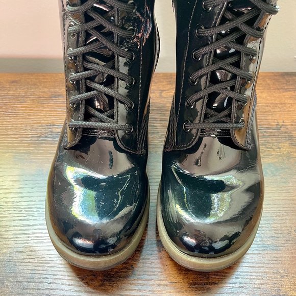 VTG Dr Marten "Dee" Patent Leather Heeled Mid Calf Boots US size 8 (EU39/UK6) - Picture 8 of 14